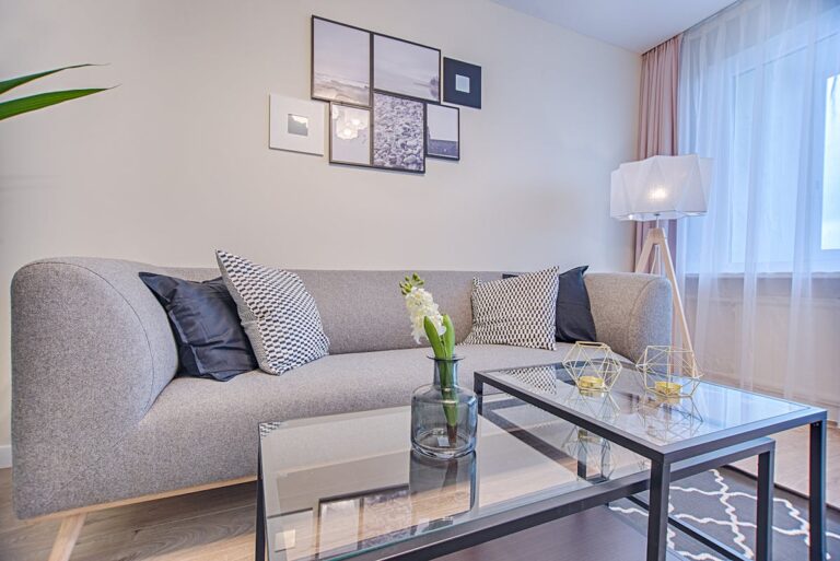 Living Room Makeover on a Budget: From Blank Walls to Cozy Corners