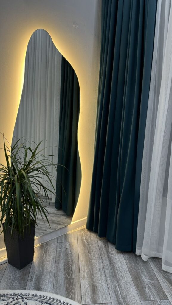 DIY Lighting Ideas to Brighten Up Your Apartment 2 fc2e201b42cb17757910242380d0185d